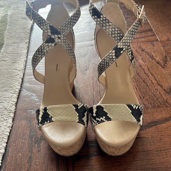 Jimmy Choo Portia  python embossed wedges - Picture 1 of 6